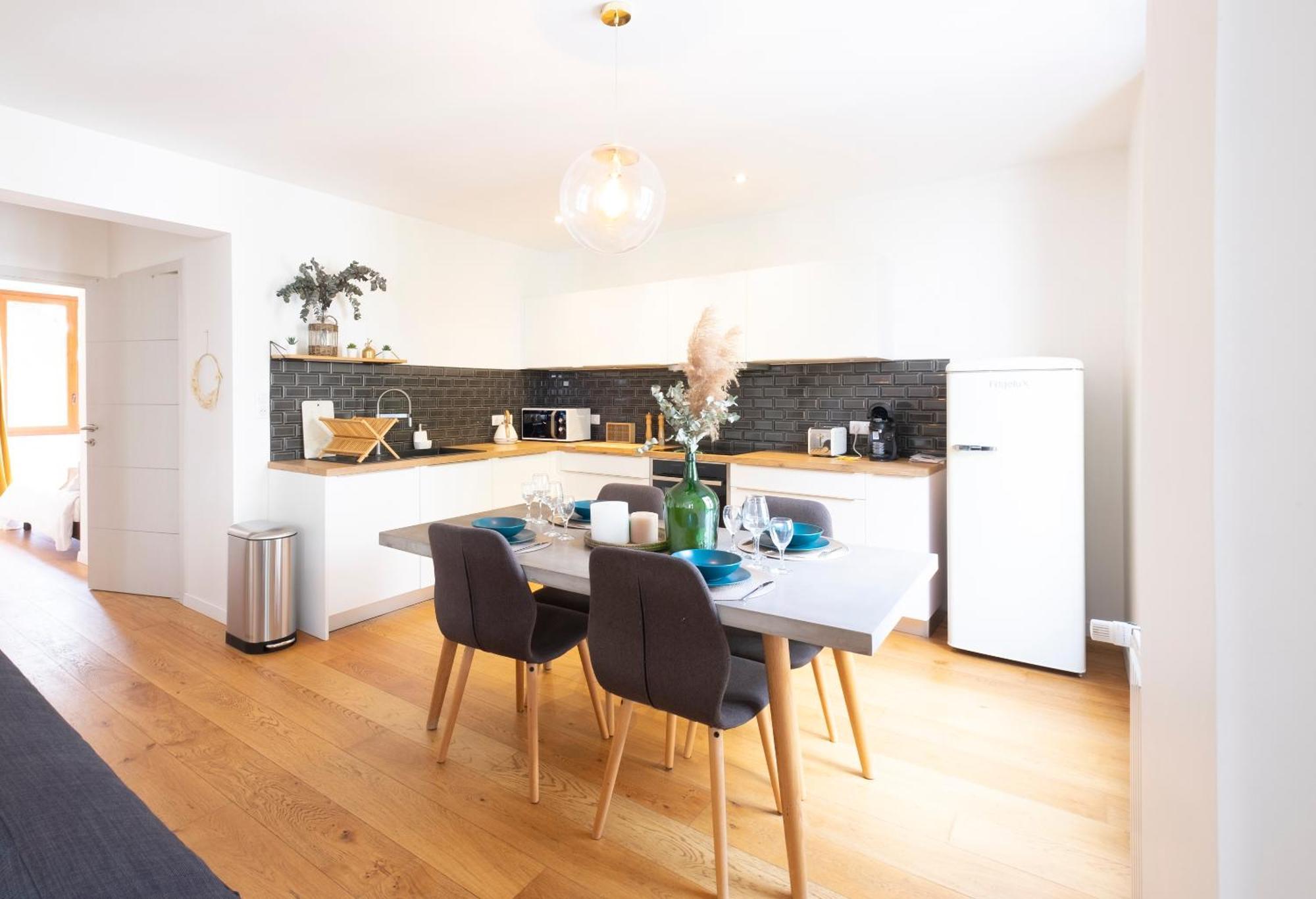 Sommeiller A 2 Min Du Lac Apartment Annecy Exterior photo